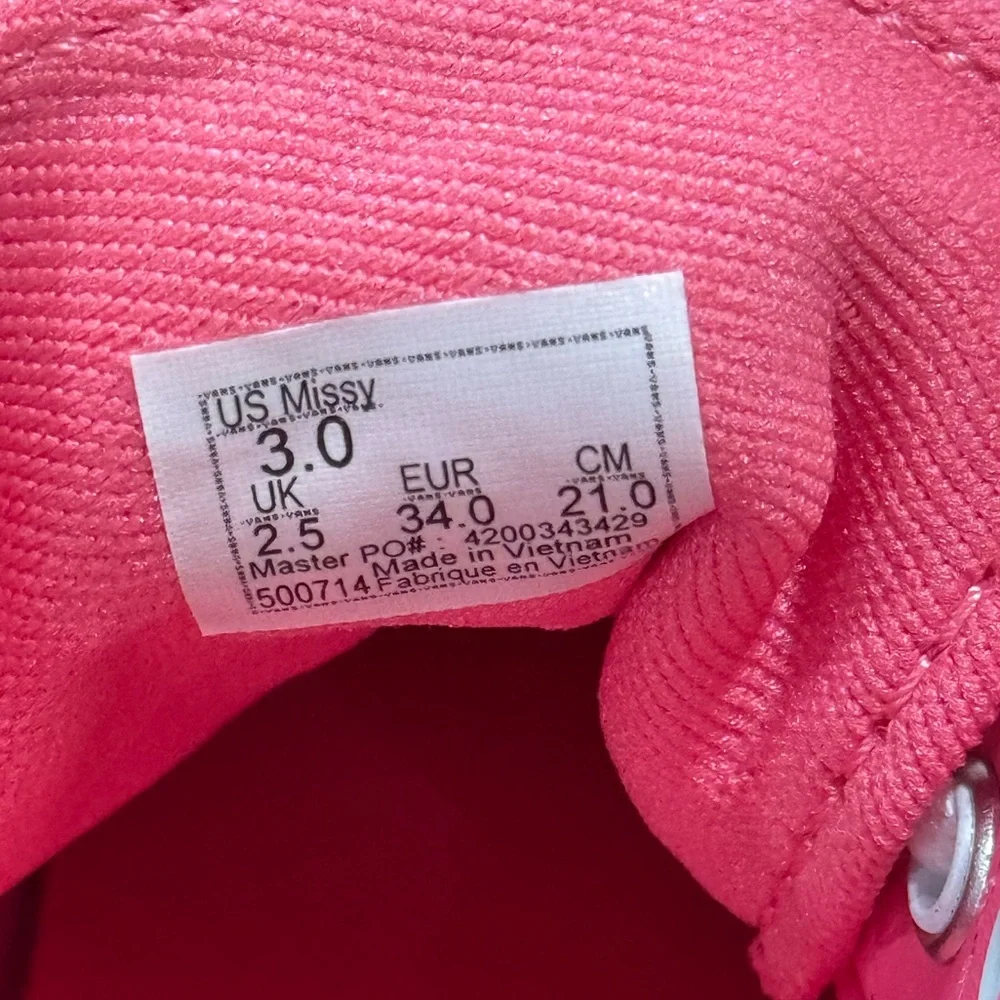 NWOB, Vans Pink and White Ward Lace Up Sneakers, Bright Pink, Size Big Kids 3 - Picture 6 of 6